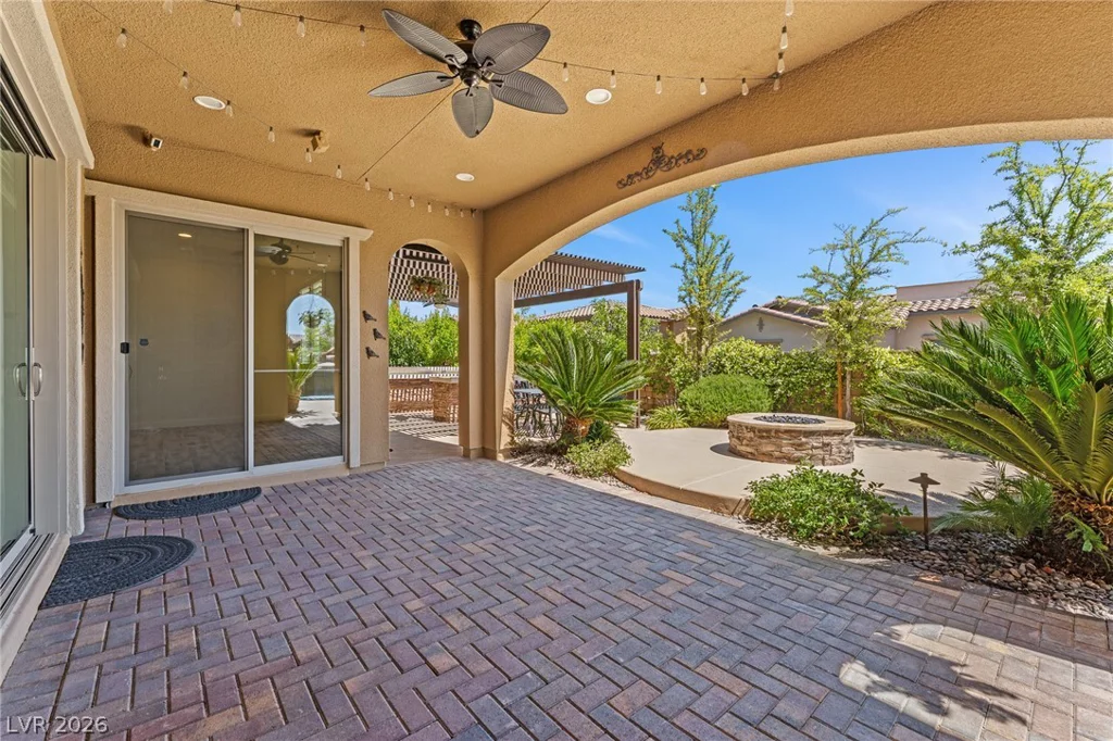 398 Pollino Peaks, Las Vegas, NV 89138
