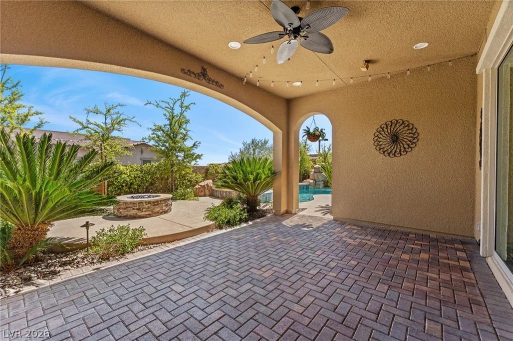 398 Pollino Peaks, Las Vegas, NV 89138