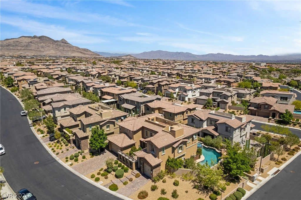 398 Pollino Peaks, Las Vegas, NV 89138
