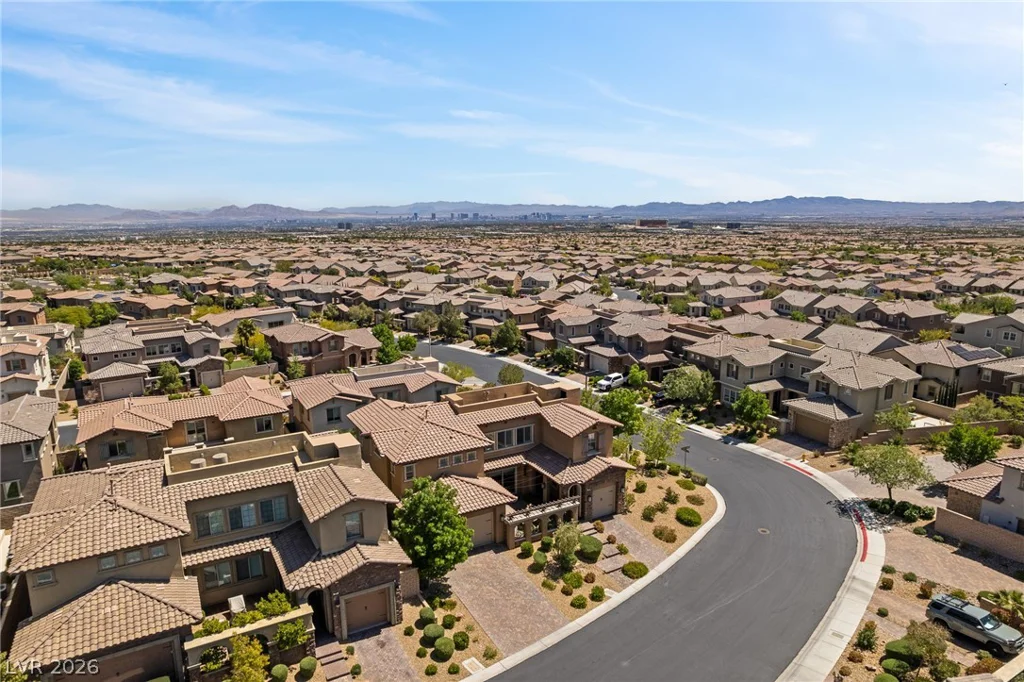 398 Pollino Peaks, Las Vegas, NV 89138