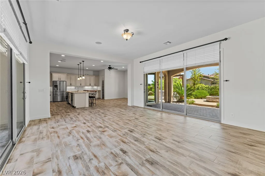 398 Pollino Peaks, Las Vegas, NV 89138