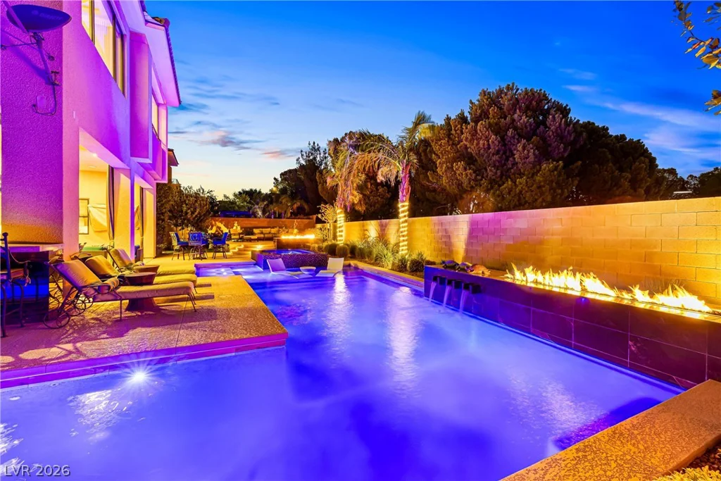 102 San Martino, Henderson, NV 89011