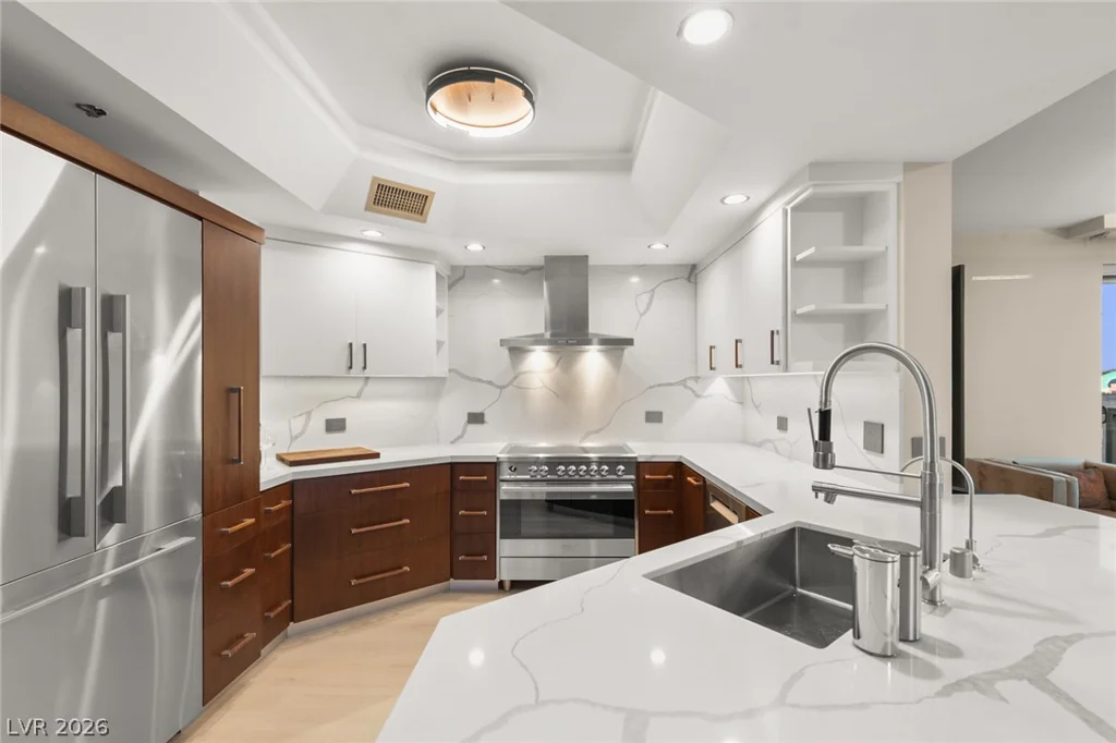 322 Karen, Las Vegas, NV 89109