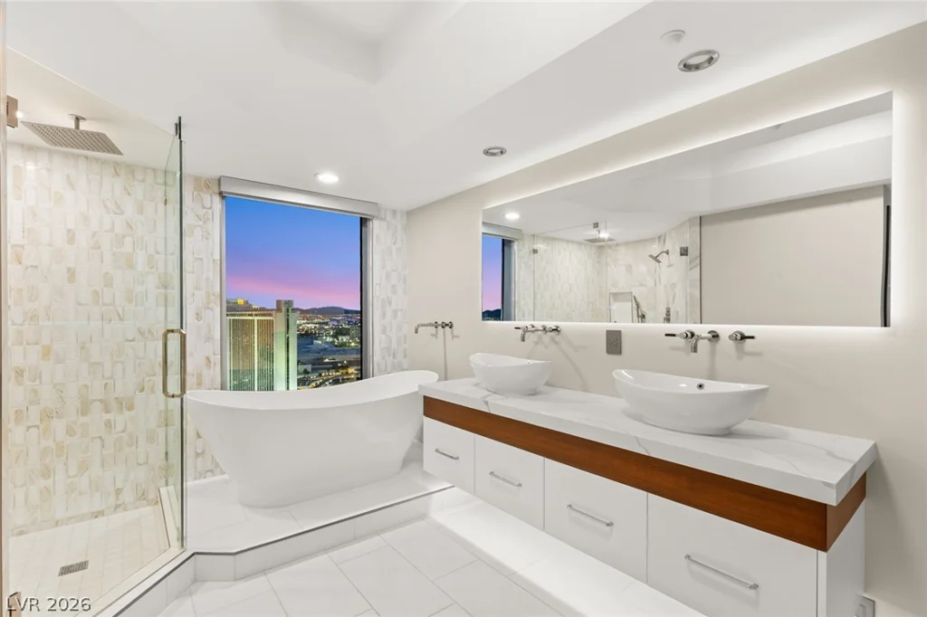 322 Karen, Las Vegas, NV 89109