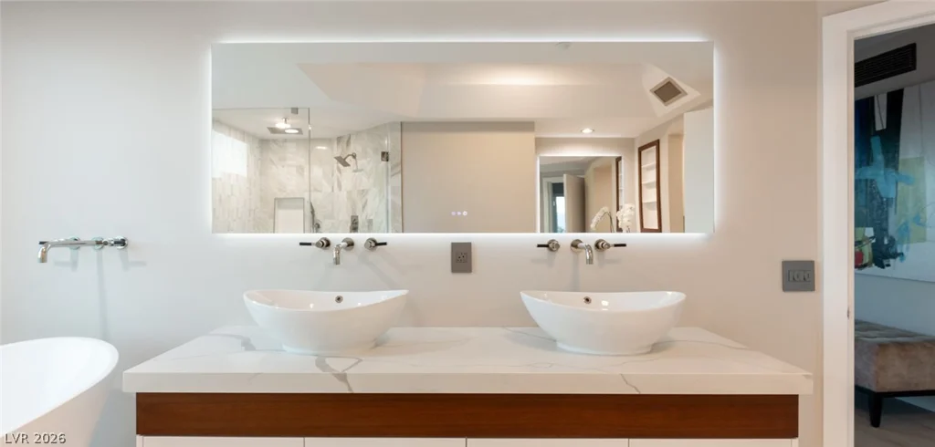 322 Karen, Las Vegas, NV 89109
