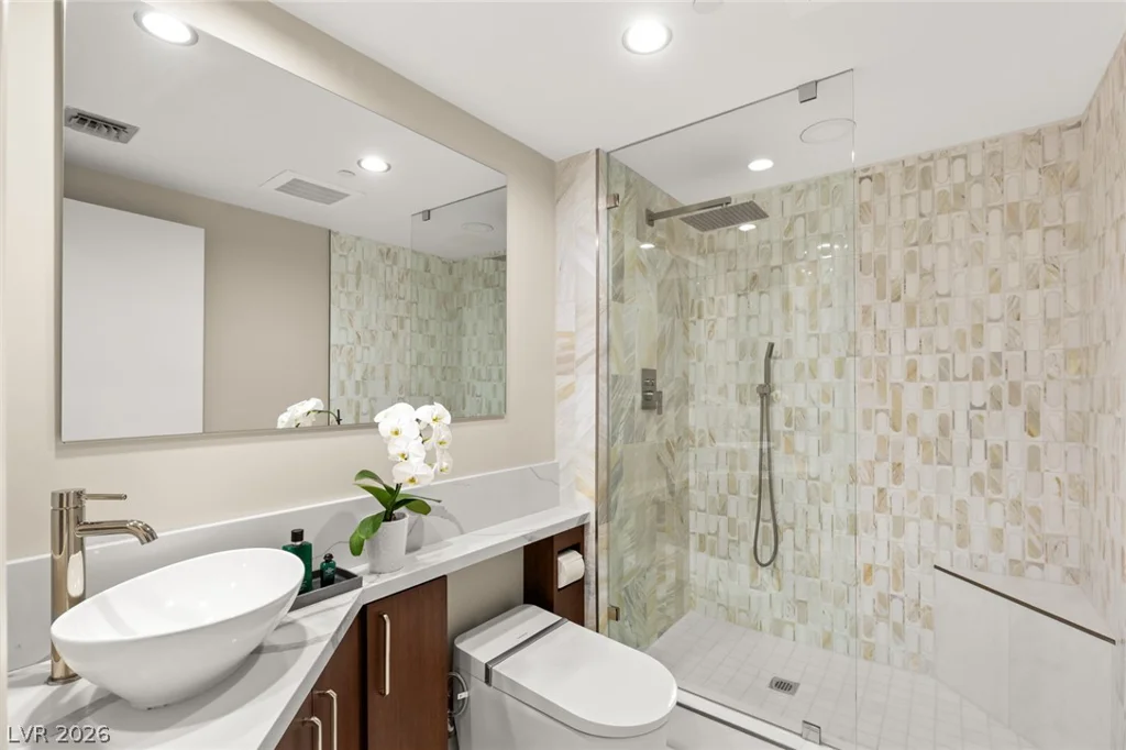 322 Karen, Las Vegas, NV 89109