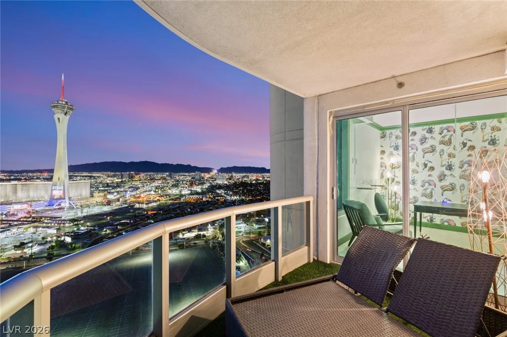 322 Karen, Las Vegas, NV 89109