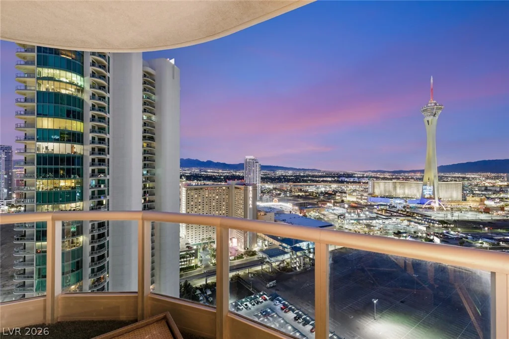 322 Karen, Las Vegas, NV 89109