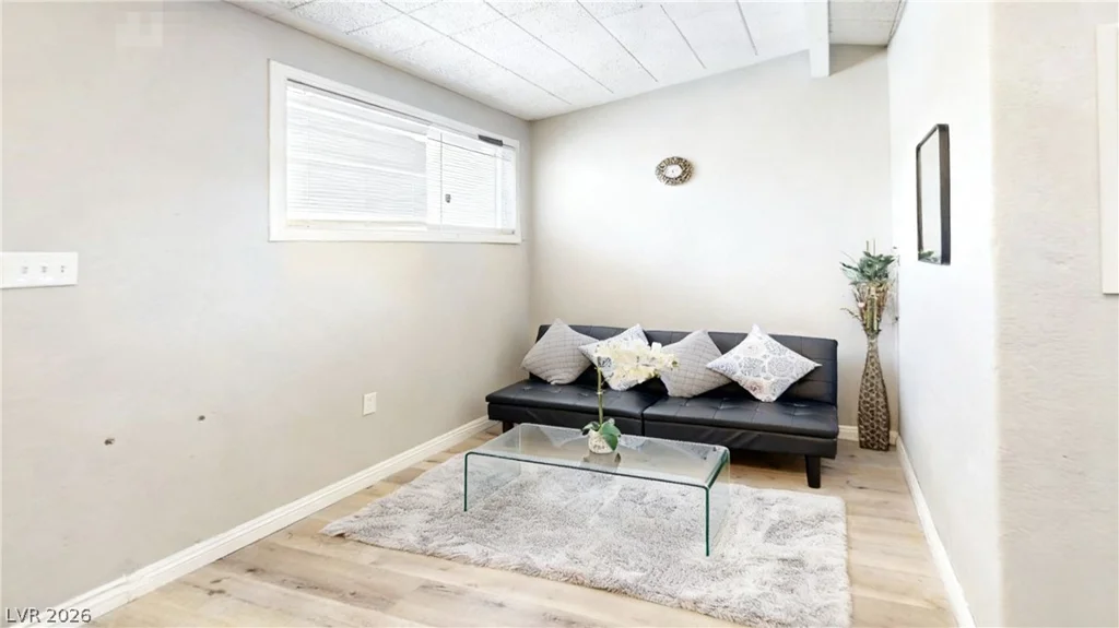 5463 Sir Monahan, Las Vegas, NV 89119