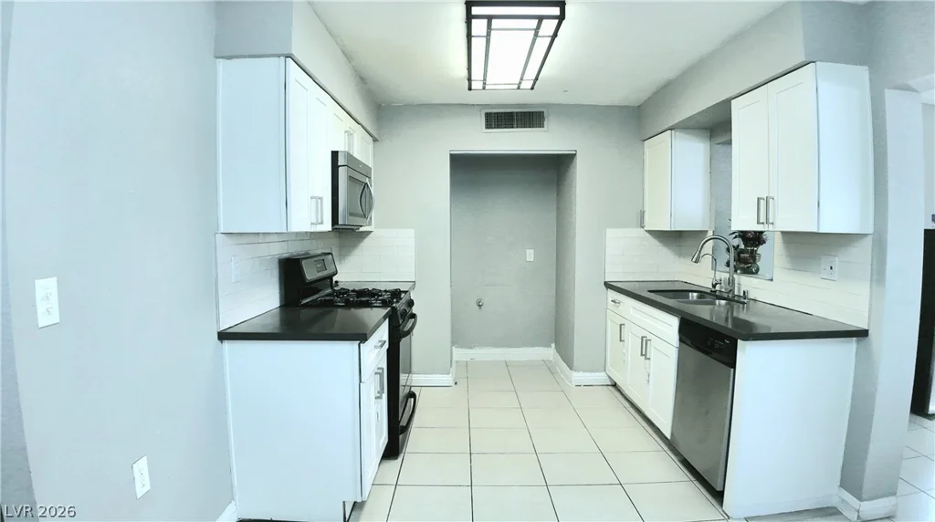5463 Sir Monahan, Las Vegas, NV 89119