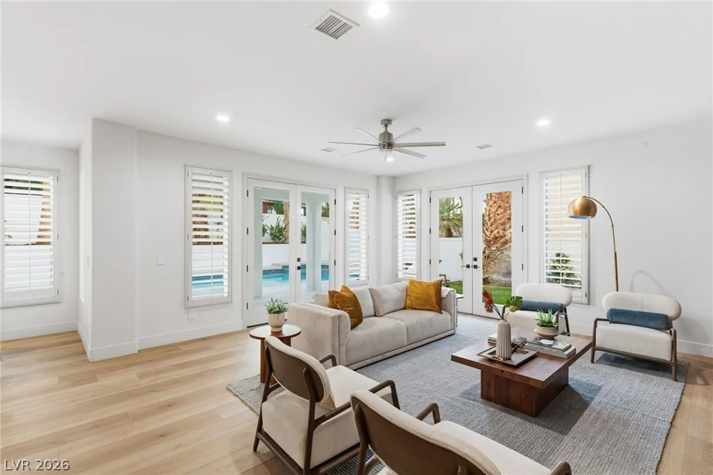 1905 Iron Ridge, Las Vegas, NV 89117