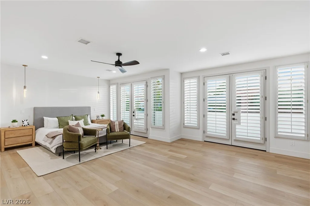 1905 Iron Ridge, Las Vegas, NV 89117