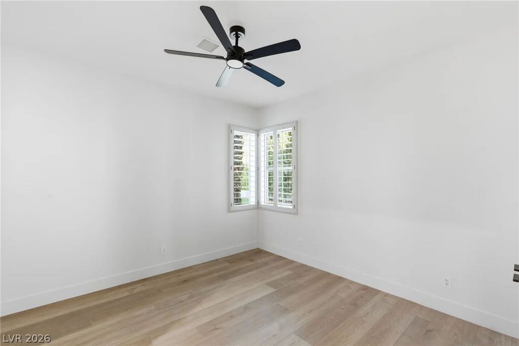 1905 Iron Ridge, Las Vegas, NV 89117