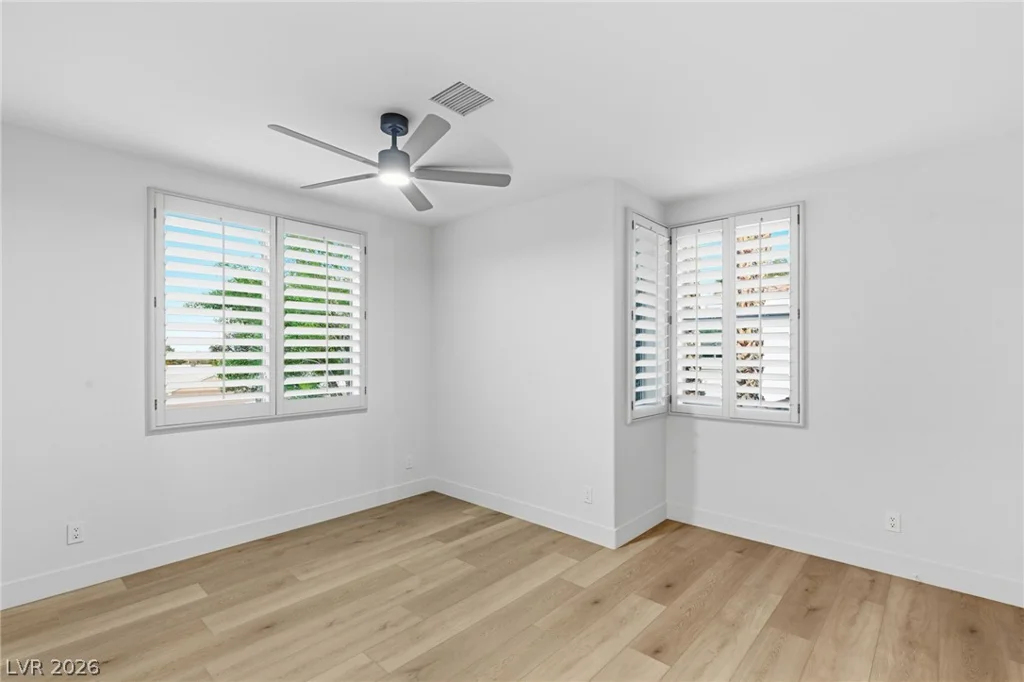 1905 Iron Ridge, Las Vegas, NV 89117