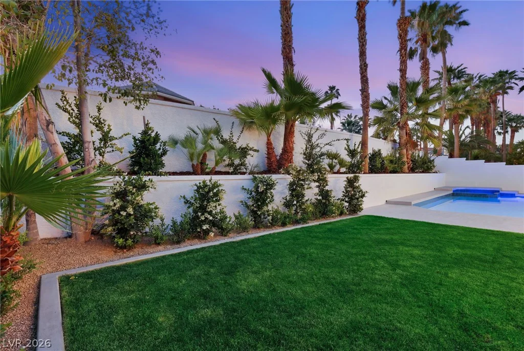 1905 Iron Ridge, Las Vegas, NV 89117