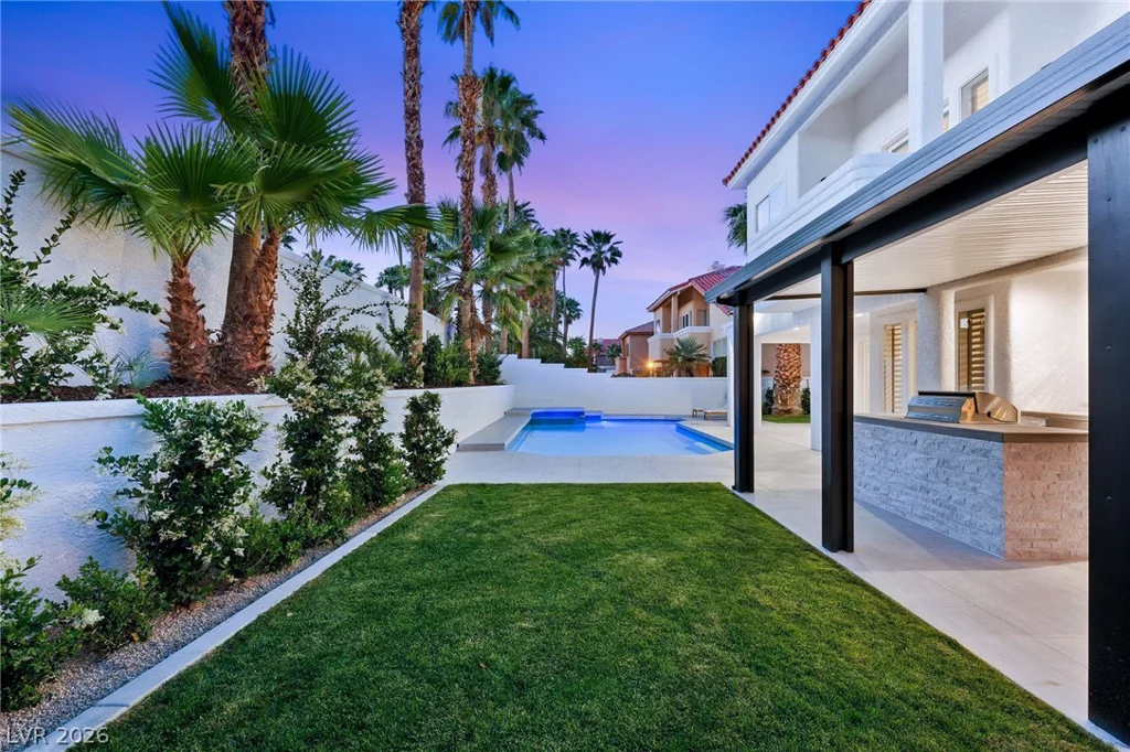 1905 Iron Ridge, Las Vegas, NV 89117