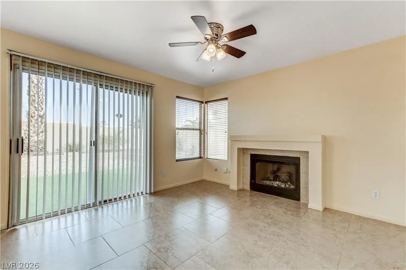 5320 Desert Blossom, Las Vegas, NV 89107
