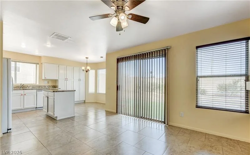5320 Desert Blossom, Las Vegas, NV 89107
