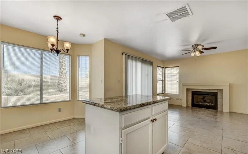 5320 Desert Blossom, Las Vegas, NV 89107