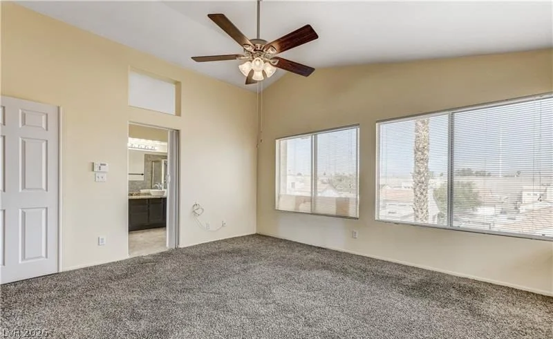 5320 Desert Blossom, Las Vegas, NV 89107
