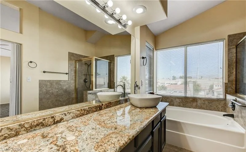 5320 Desert Blossom, Las Vegas, NV 89107