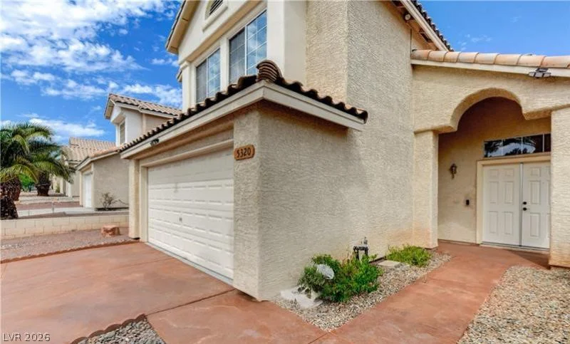 5320 Desert Blossom, Las Vegas, NV 89107