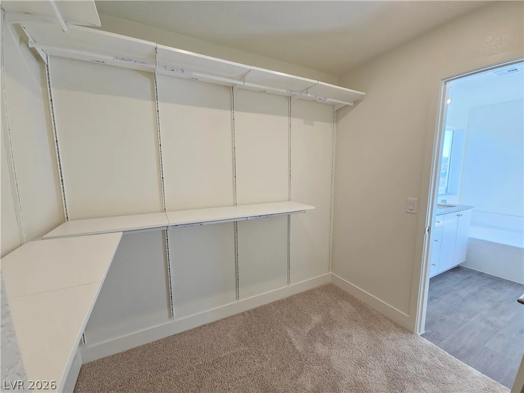 2467 Tom Collins, Las Vegas, NV 89121