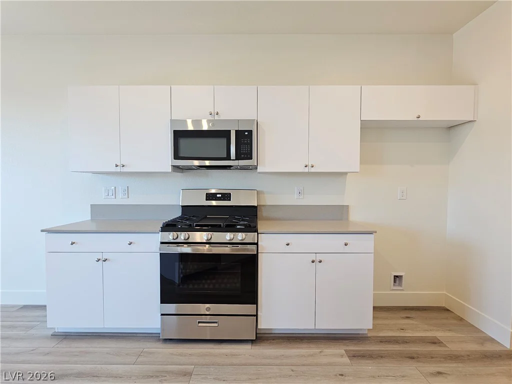 2467 Tom Collins, Las Vegas, NV 89121