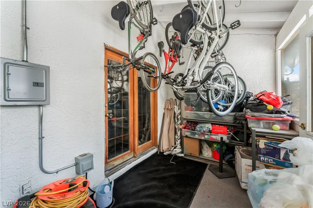 542 Radwick, Las Vegas, NV 89110