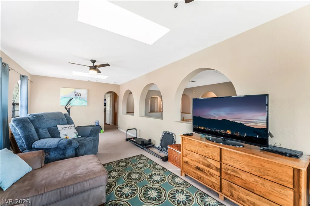 542 Radwick, Las Vegas, NV 89110