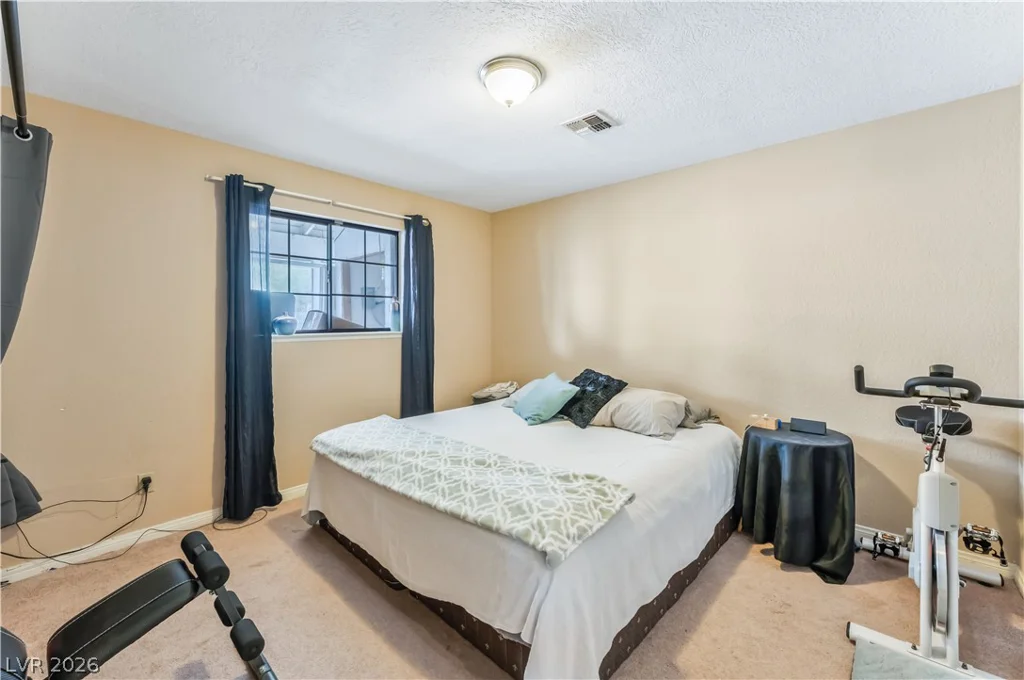 542 Radwick, Las Vegas, NV 89110
