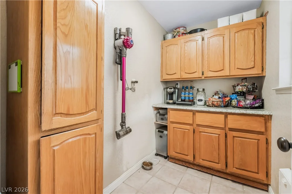 542 Radwick, Las Vegas, NV 89110