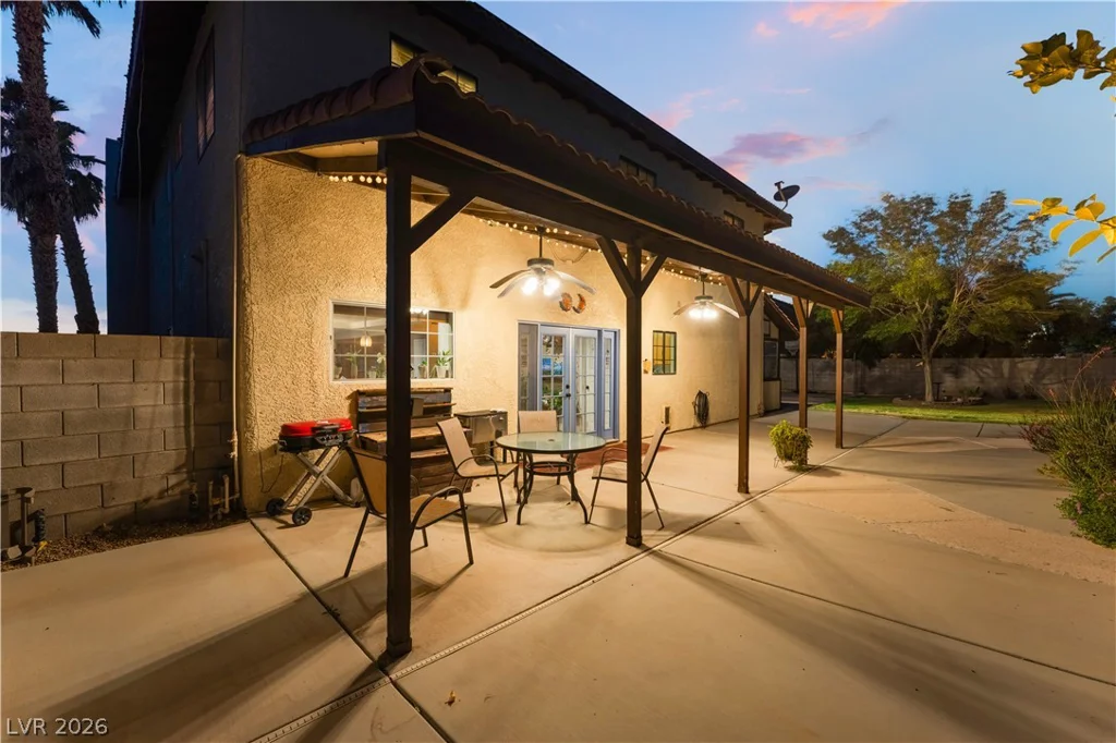 542 Radwick, Las Vegas, NV 89110