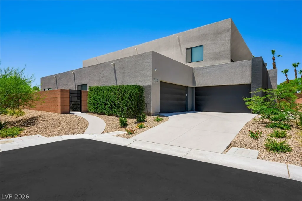 7389 Olive Creek, Las Vegas, NV 89117