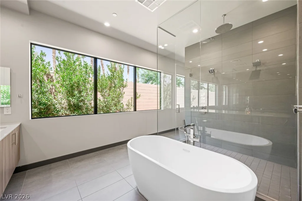 7389 Olive Creek, Las Vegas, NV 89117