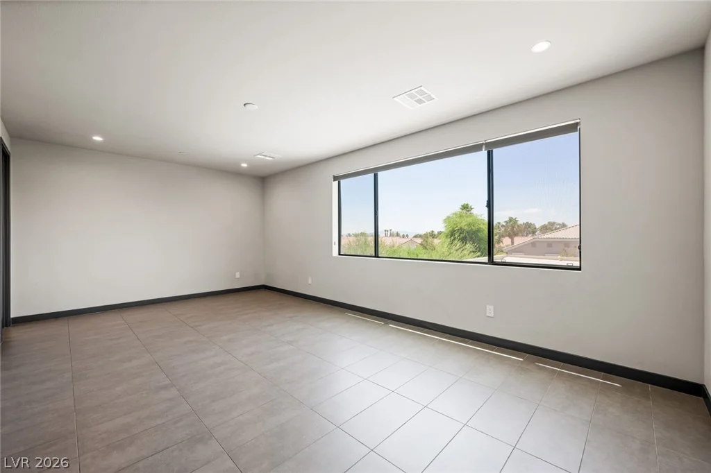7389 Olive Creek, Las Vegas, NV 89117