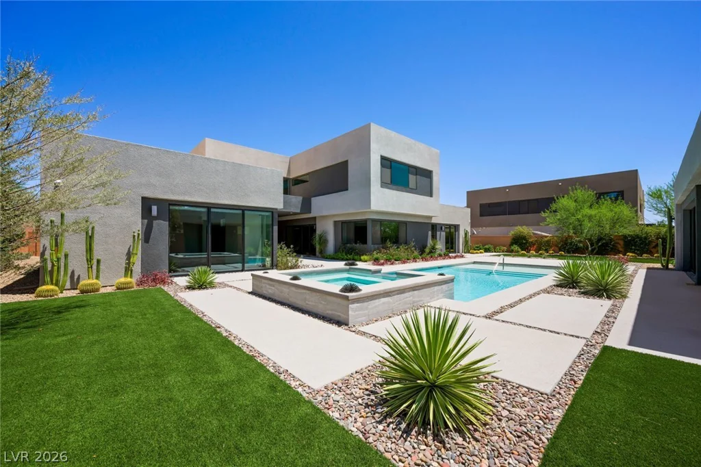 7389 Olive Creek, Las Vegas, NV 89117