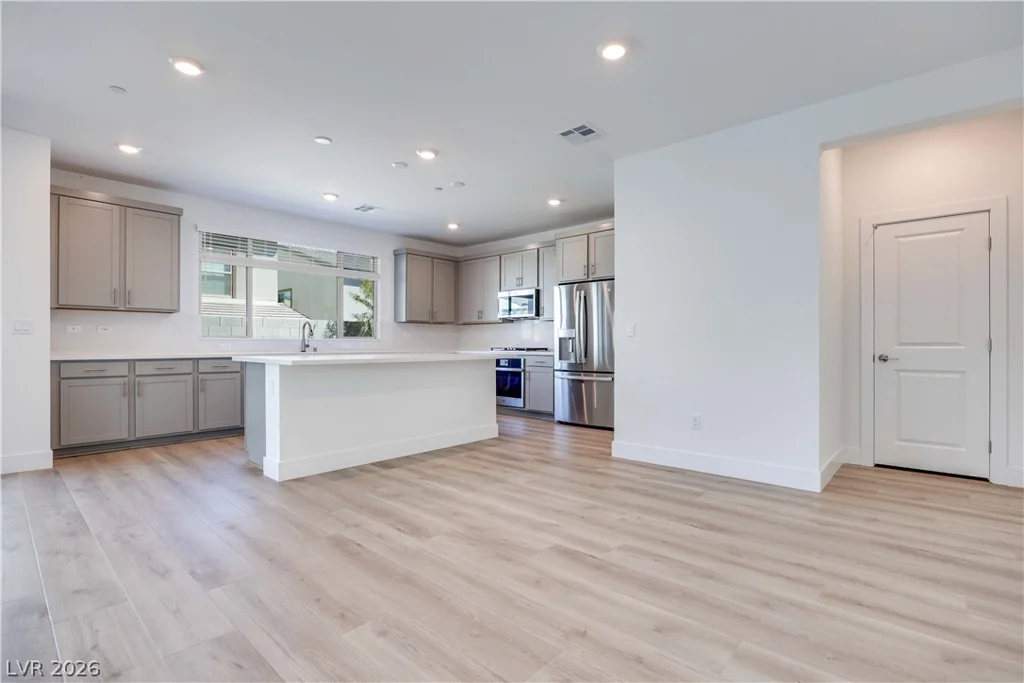 10488 Mountain Aster, Las Vegas, NV 89166