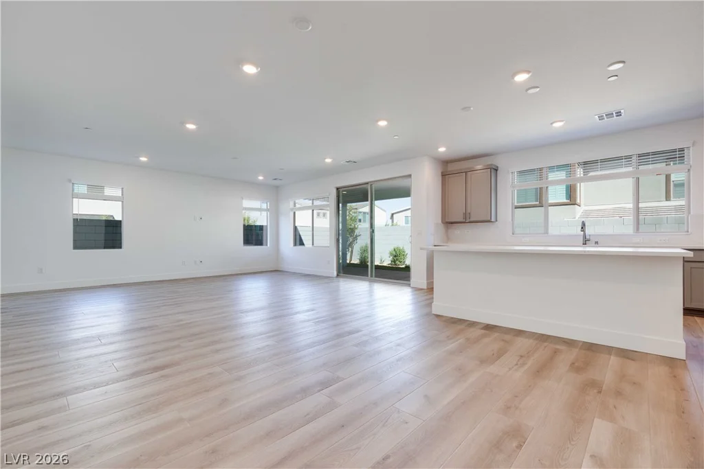 10488 Mountain Aster, Las Vegas, NV 89166