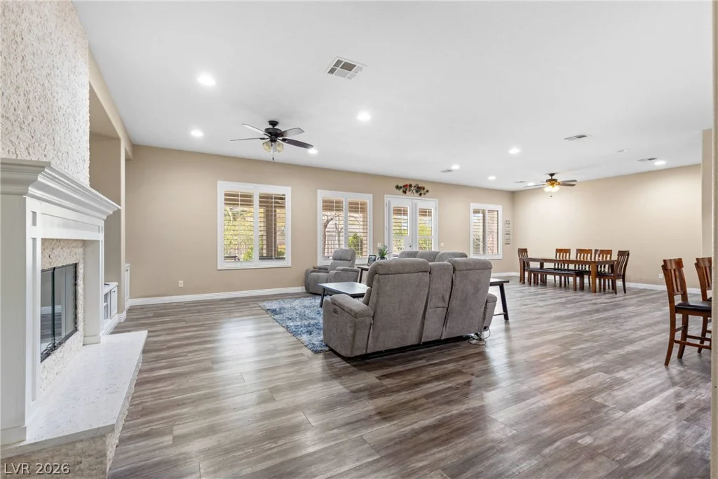 8089 Soledad Canyon, Las Vegas, NV 89131