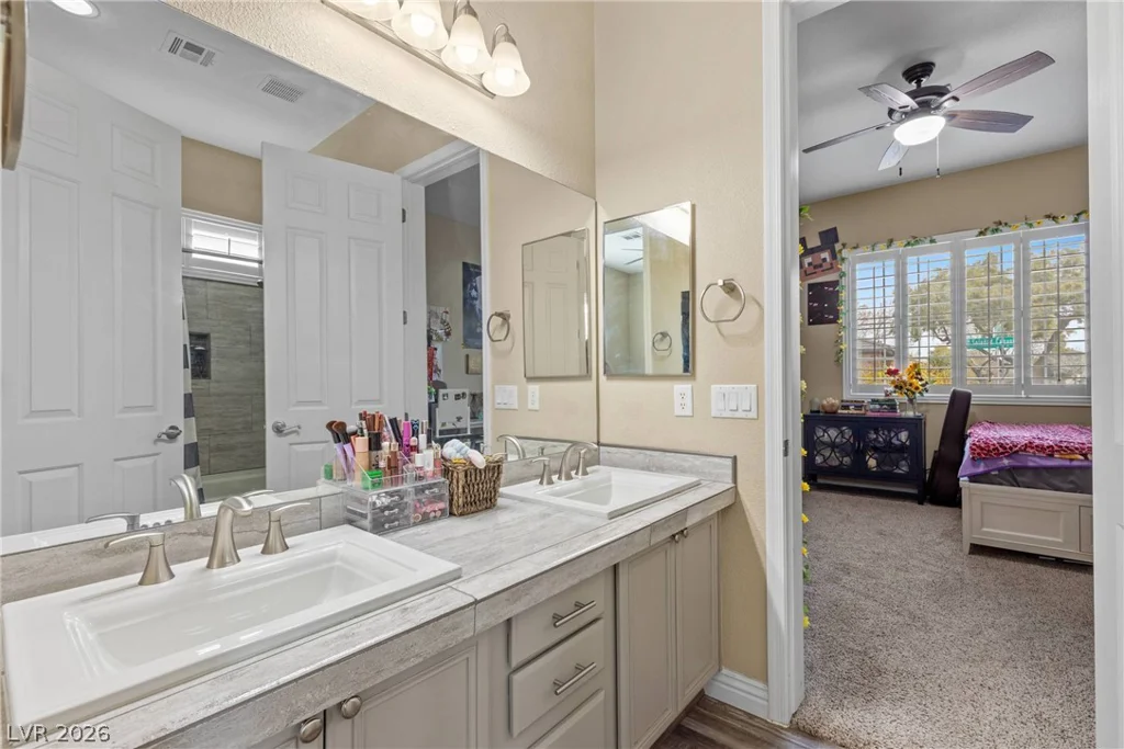 8089 Soledad Canyon, Las Vegas, NV 89131