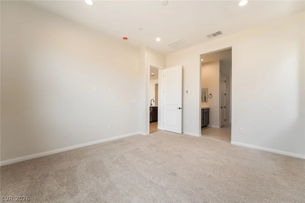 658 Ambridge, Henderson, NV 89011