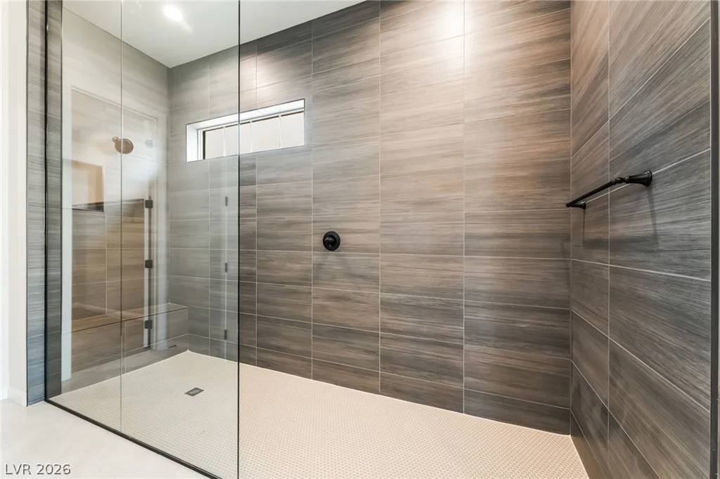 658 Ambridge, Henderson, NV 89011