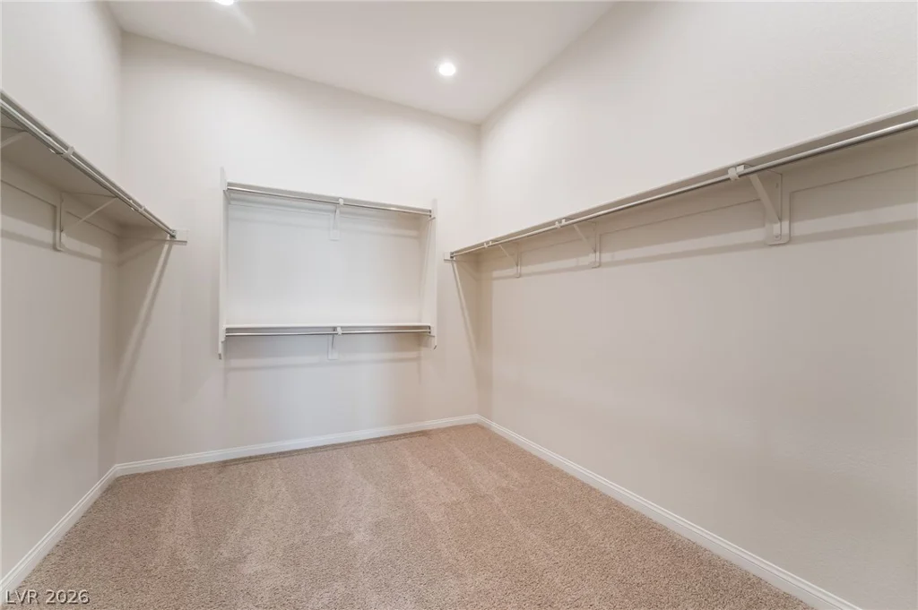 658 Ambridge, Henderson, NV 89011