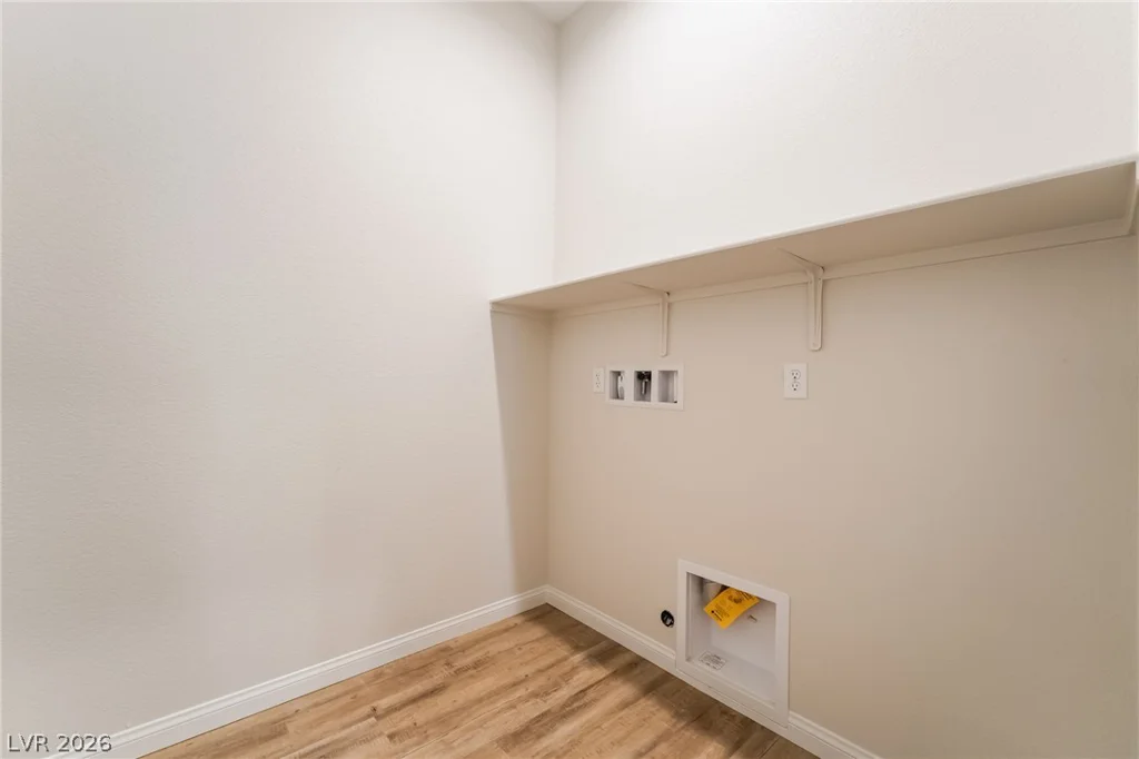 658 Ambridge, Henderson, NV 89011