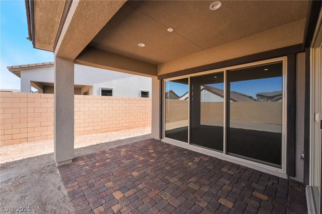 658 Ambridge, Henderson, NV 89011