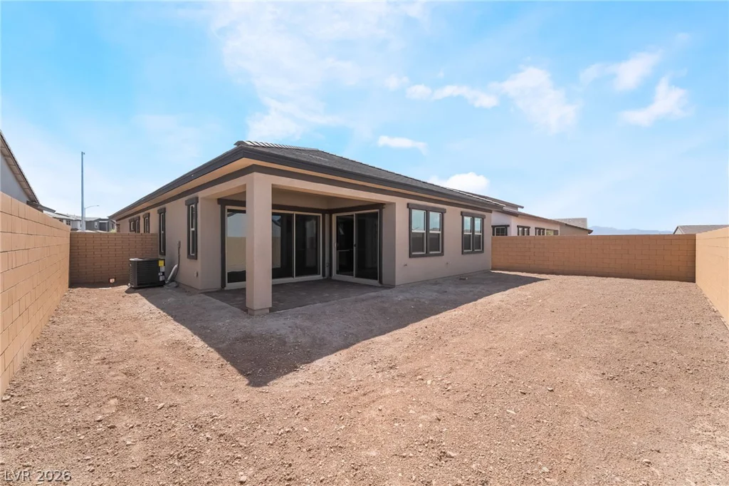 658 Ambridge, Henderson, NV 89011
