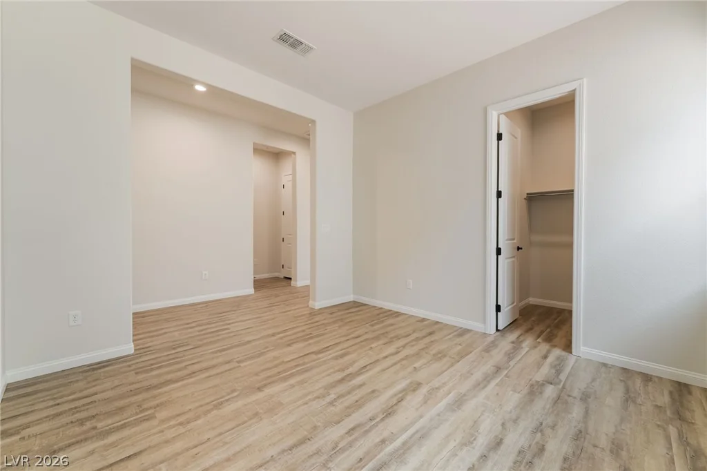 658 Ambridge, Henderson, NV 89011