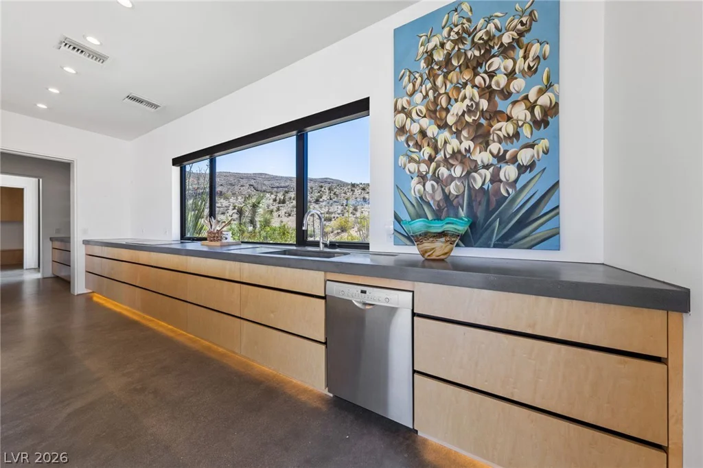 59 Arroyo, Blue Diamond, NV 89004