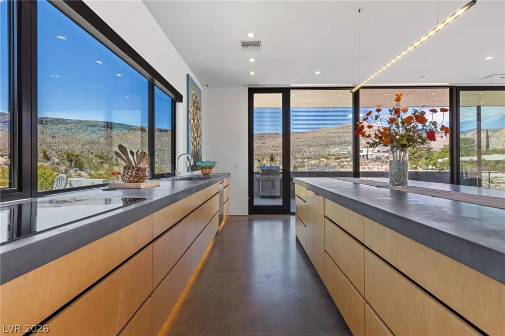 59 Arroyo, Blue Diamond, NV 89004